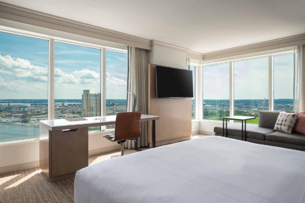 Baltimore Marriott Waterfront image 29